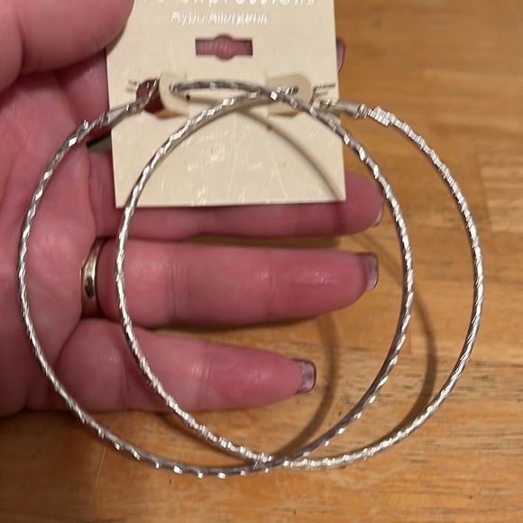 Large silver tone hoop pierced earrings, new on card, Pure Expressions - Picture 6 of 8
